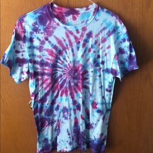 Custom tie dye shirt men’s large